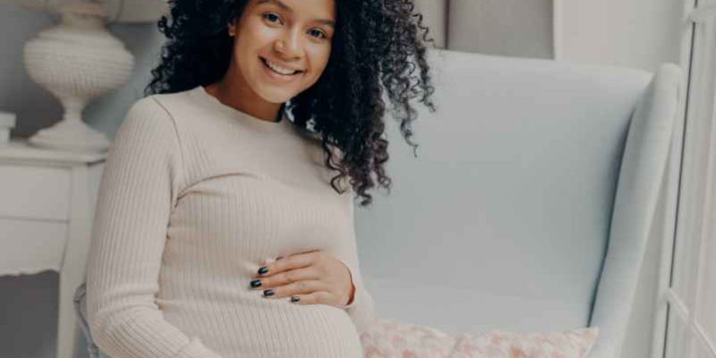 Signes de grossesse pour un garçon ou une fille : démêler le vrai du faux